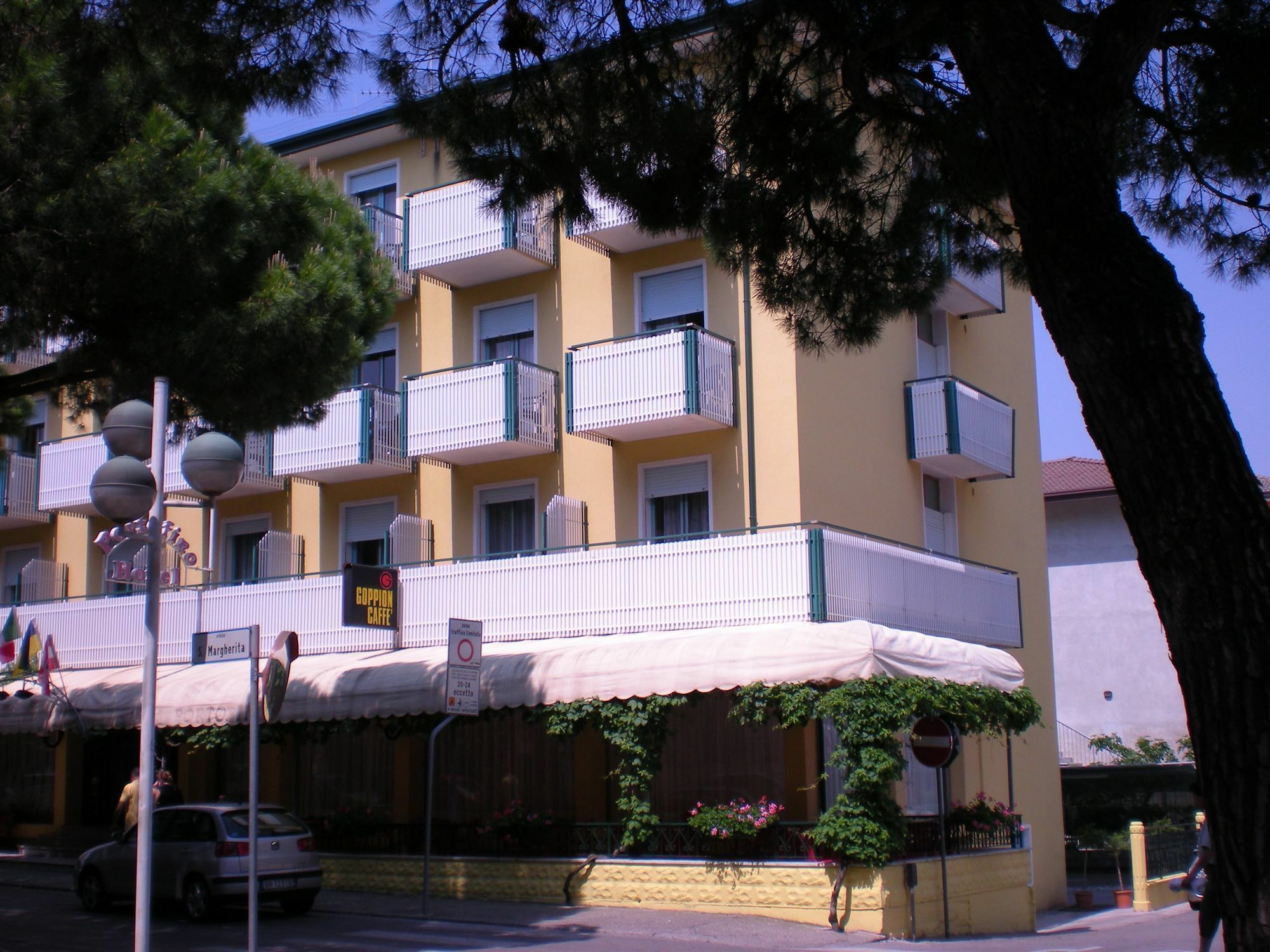 Hotel Portofino Caorle Exterior foto